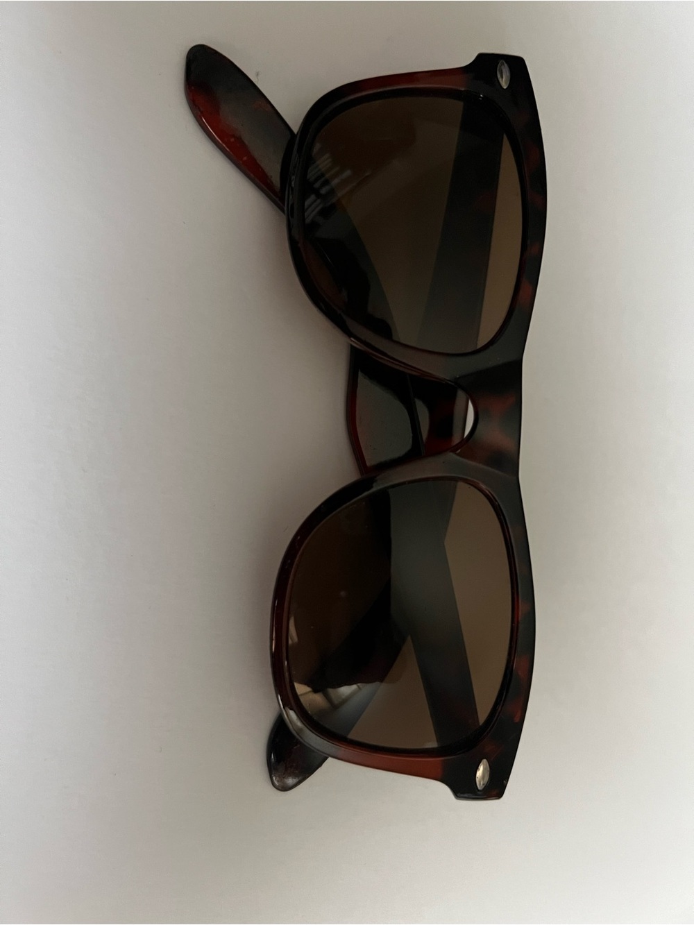 Women’s Classic Tortoiseshell Sunglasses - Brown Lenses